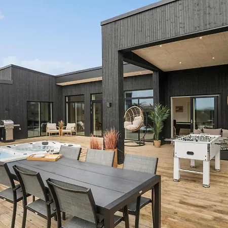 Amazing In With Sauna *