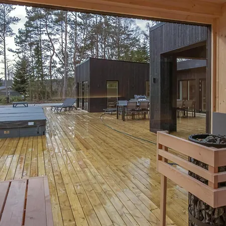 Amazing In With Sauna