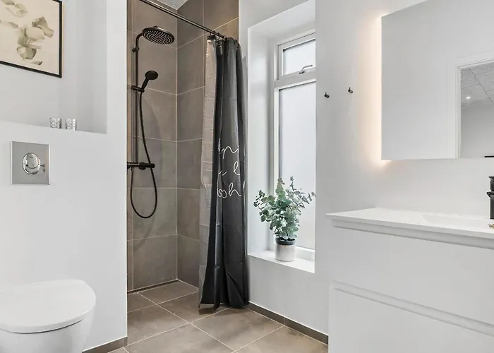 Amazing In With Sauna